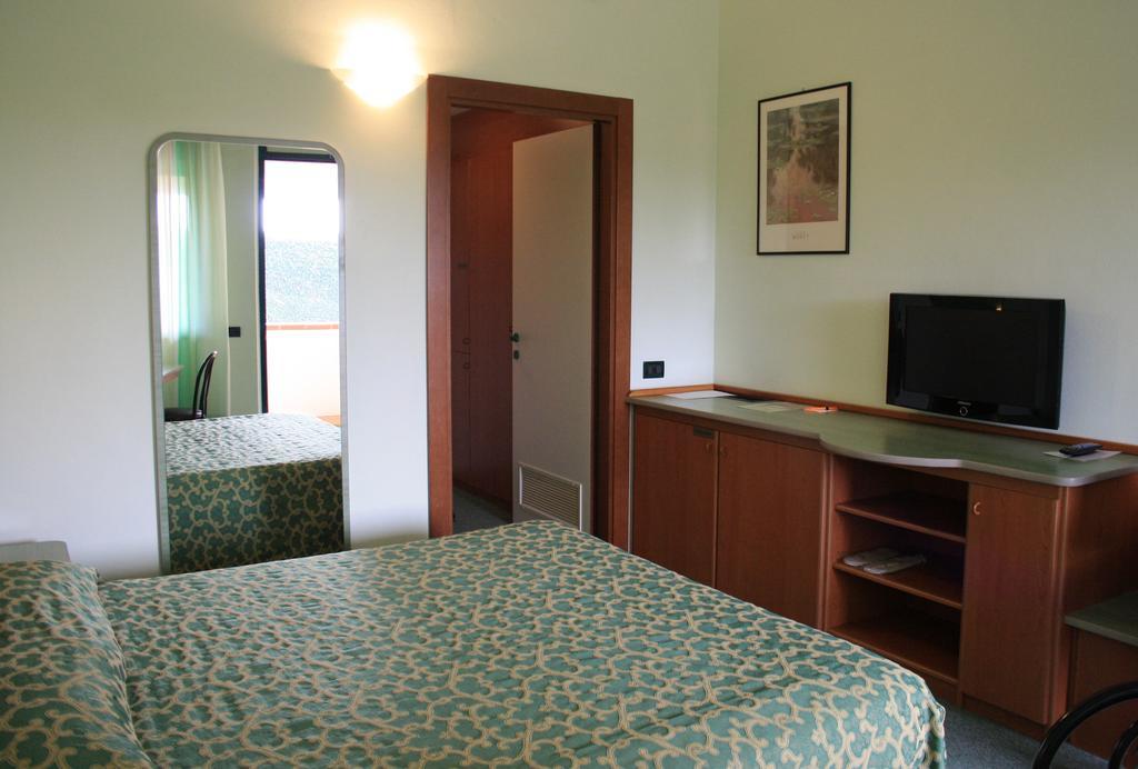 Dealuna Motel Fidenza Kültér fotó